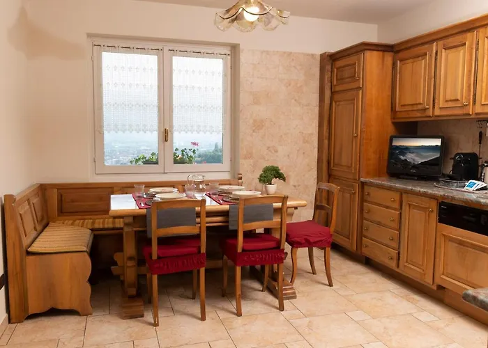 Mara - - 200 Mq - Wifi - Jacuzzi - Parcheggio - Giardino * Aosta