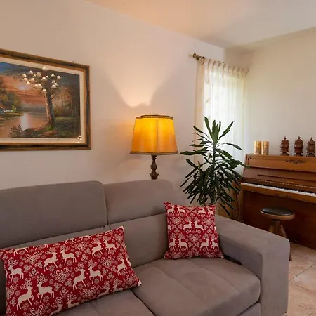 Appartement Mara - - 200 Mq - Wifi - Jacuzzi - Parcheggio - Giardino *