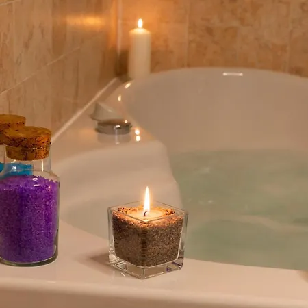 Mara - - 200 Mq - Wifi - Jacuzzi - Parcheggio - Giardino Apartman Aosta