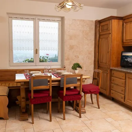 Mara - - 200 Mq - Wifi - Jacuzzi - Parcheggio - Giardino * Aosta