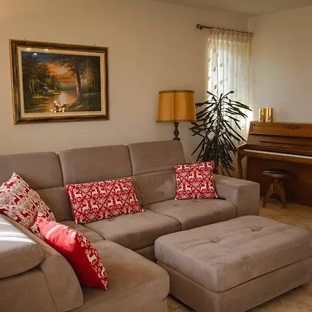 Mara - - 200 Mq - Wifi - Jacuzzi - Parcheggio - Giardino Apartman Aosta