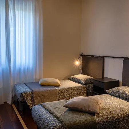 Mara - - 200 Mq - Wifi - Jacuzzi - Parcheggio - Giardino *