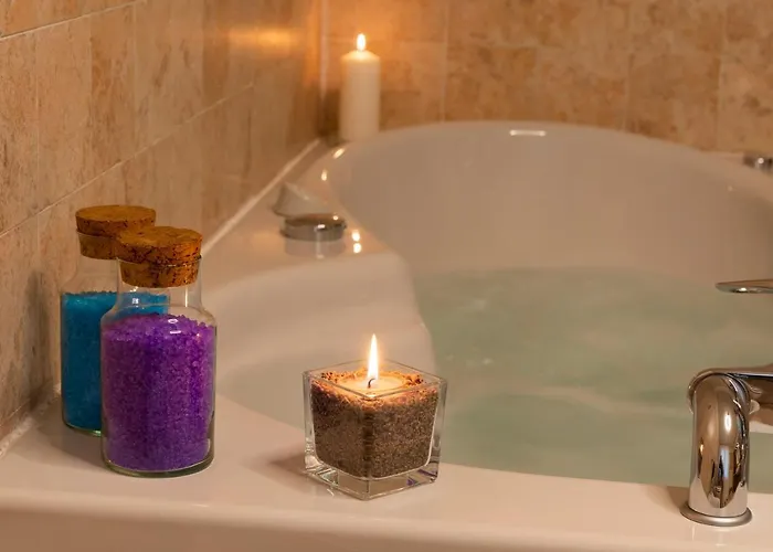 Mara - - 200 Mq - Wifi - Jacuzzi - Parcheggio - Giardino Apartment Aosta