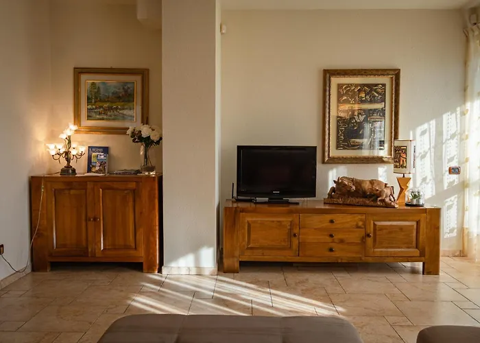 Mara - - 200 Mq - Wifi - Jacuzzi - Parcheggio - Giardino Apartment