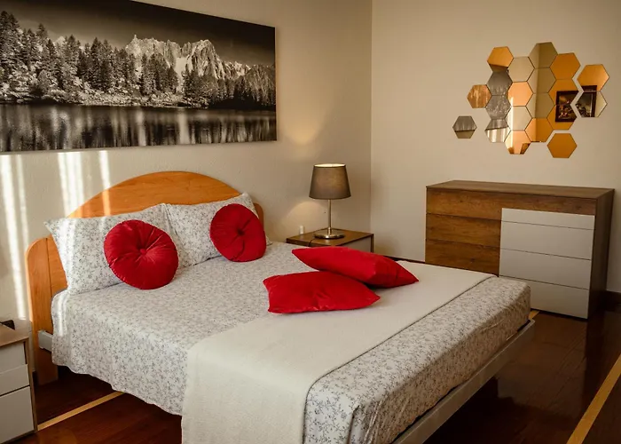 Mara - - 200 Mq - Wifi - Jacuzzi - Parcheggio - Giardino Aosta